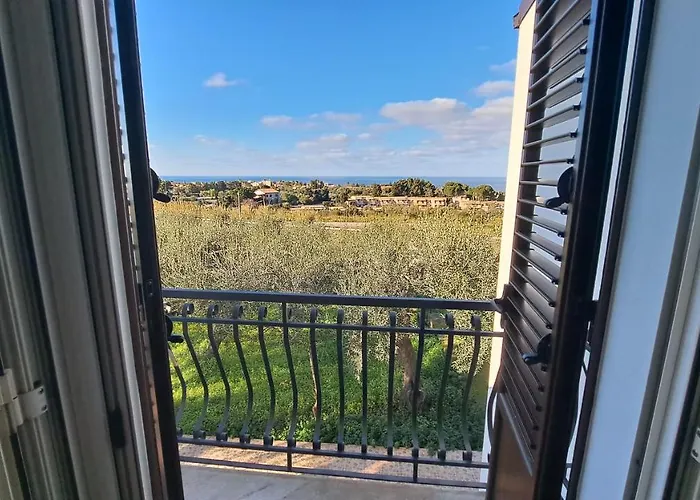 Daniela Villa Cefalù