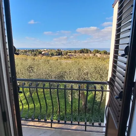 Daniela Villa Cefalù